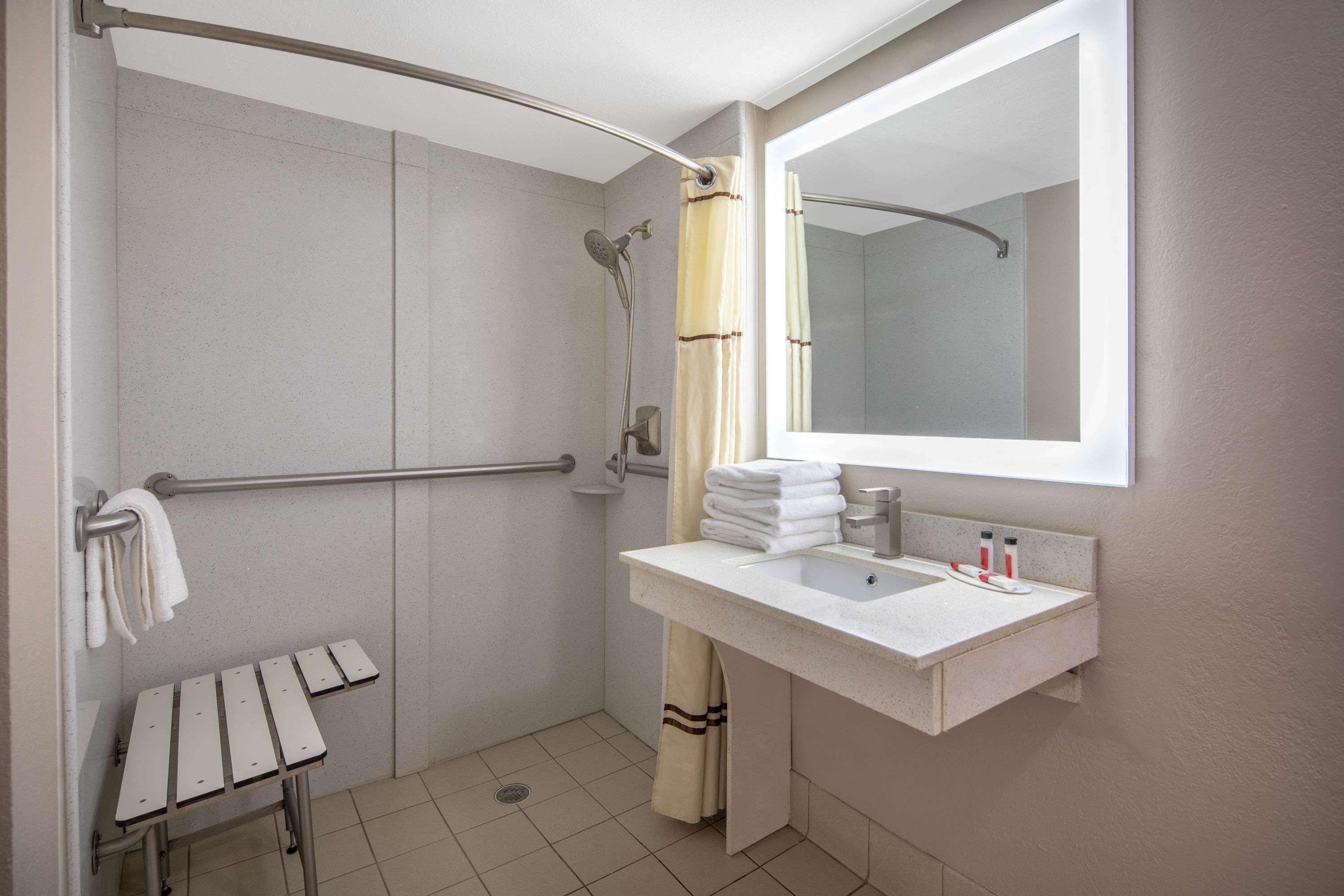 Budget Inn & Suite Atlanta Marietta Stadium Екстер'єр фото