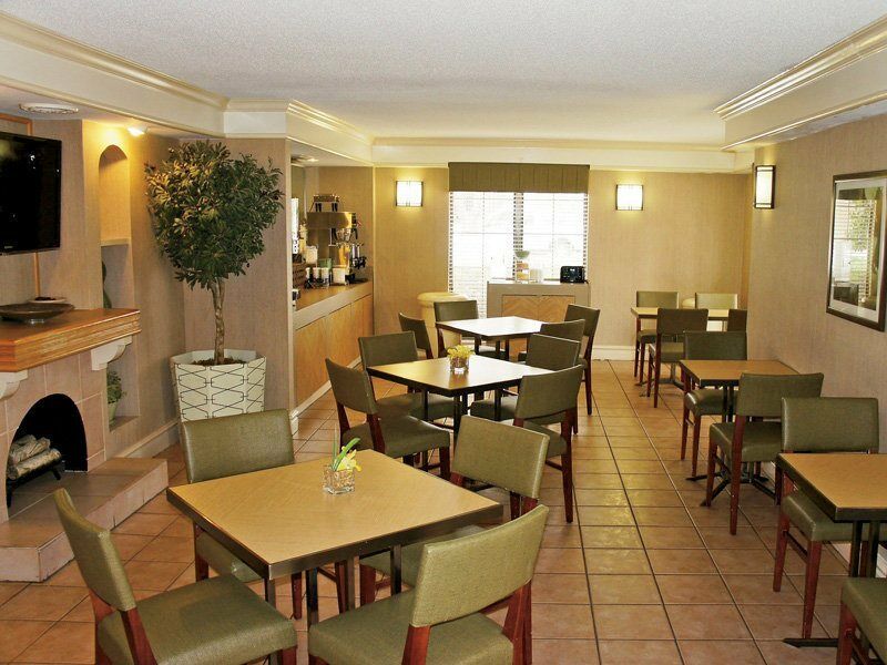 Budget Inn & Suite Atlanta Marietta Stadium Екстер'єр фото